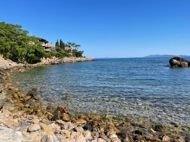 Appartamento "Casa Girasole" Con Accesso Diretto Alla Spiaggia Порто Санто Стефано Екстериор снимка